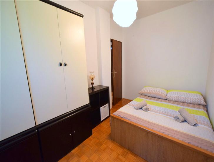 Apartment A1, for 8 persons