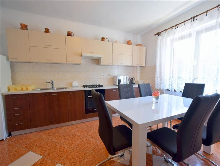 Apartment A1, for 8 persons