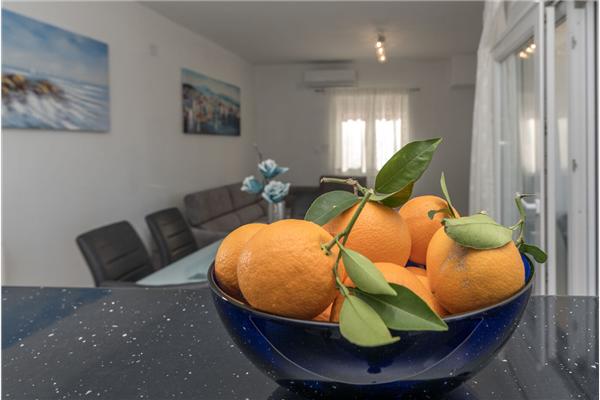 House K1, for 12 persons