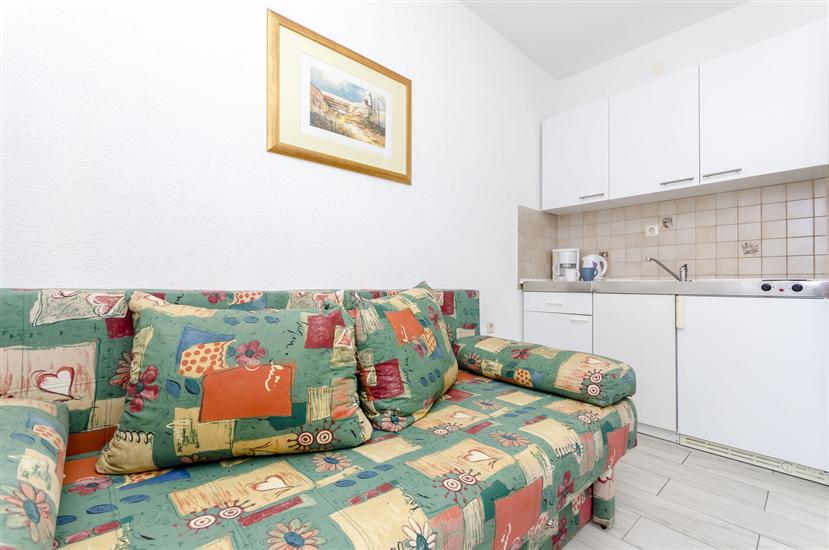 Apartment A6, for 4 persons
