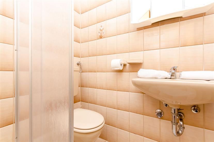 Apartment A6, for 4 persons