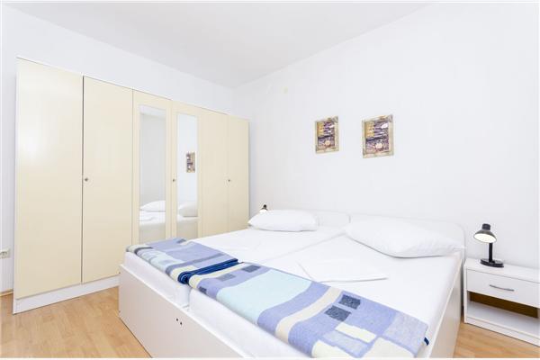Apartment A6, for 4 persons