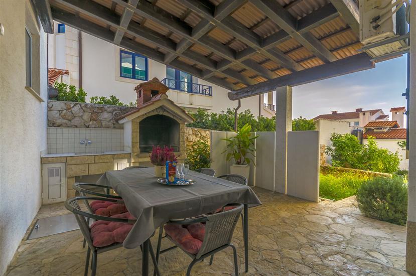 Apartment A2, for 4 persons