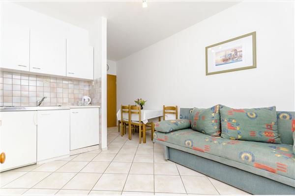 Apartment A7, for 4 persons