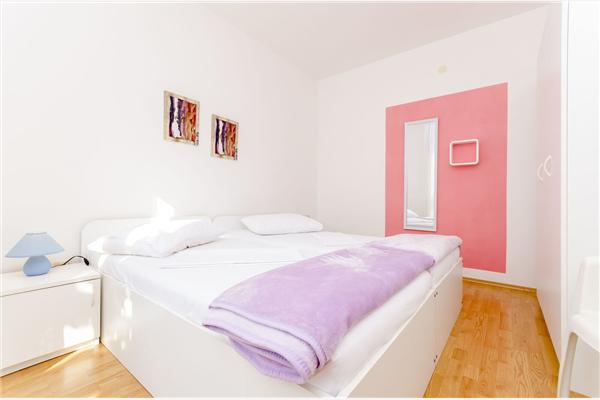 Apartment A7, for 4 persons
