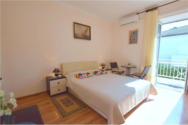 Apartment A2, for 2 persons