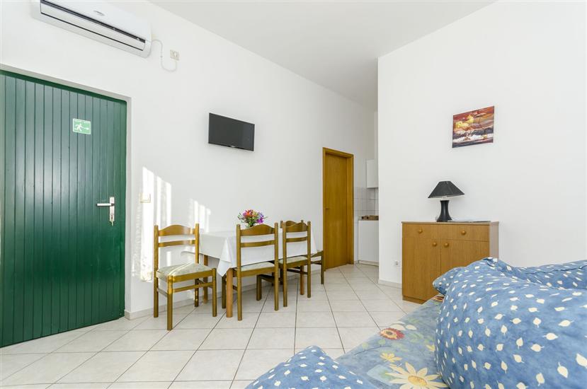 Apartment A3, for 4 persons