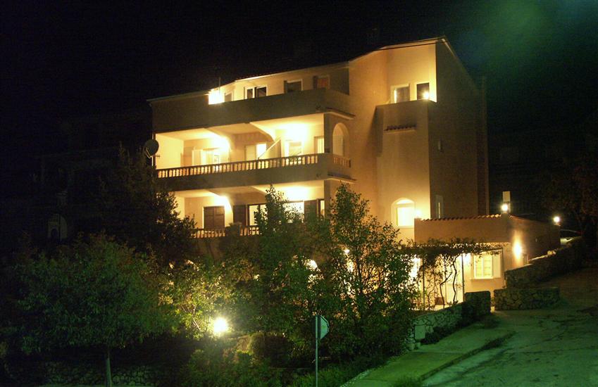 Апартаменты IVONA 1