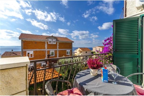 Apartment A8, for 4 persons