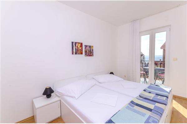 Apartment A8, for 4 persons