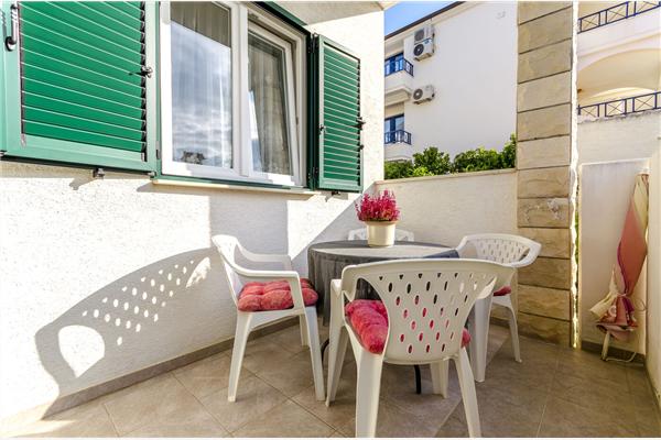 Apartment A4, for 4 persons