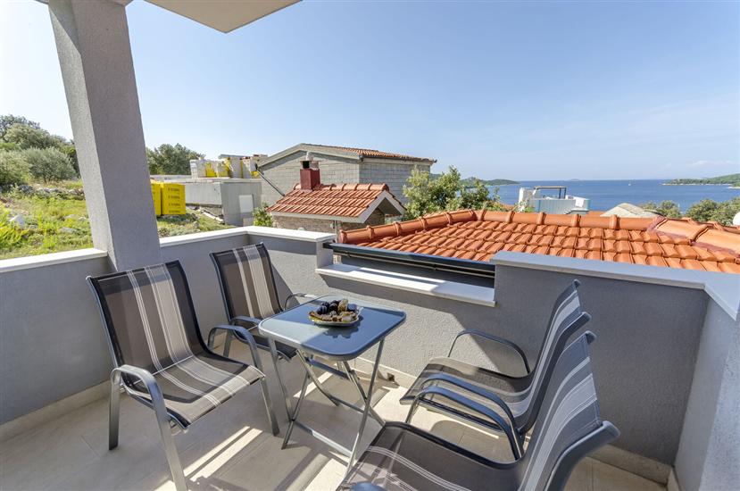 Apartment A1, for 4 persons