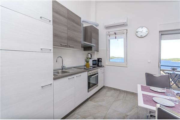 Apartment A4, for 4 persons
