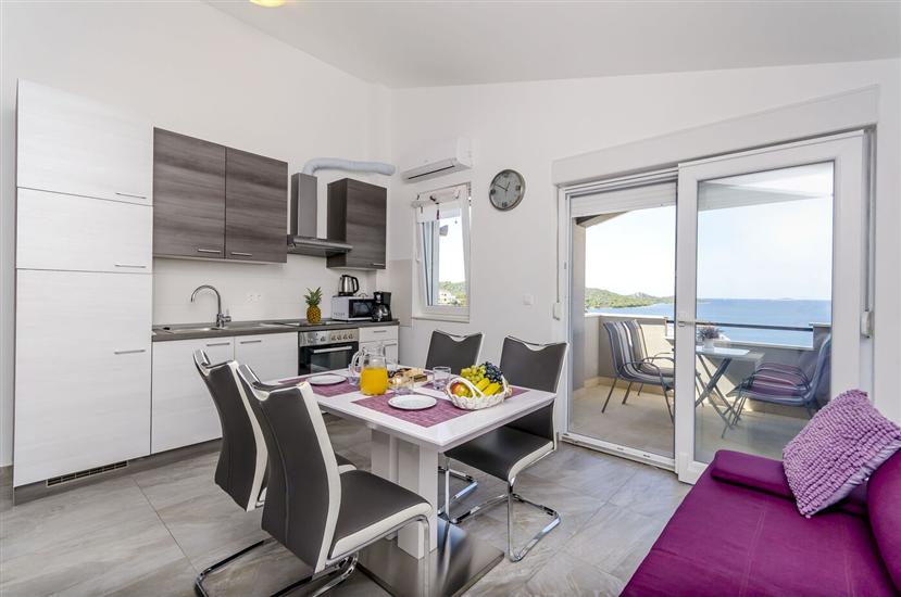 Apartment A4, for 4 persons