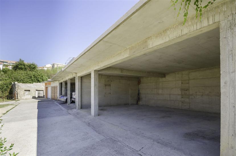 Apartments Mirjana B