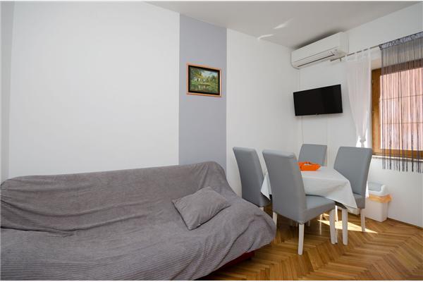 Apartment A1, for 4 persons