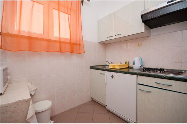 Apartment A2, for 4 persons