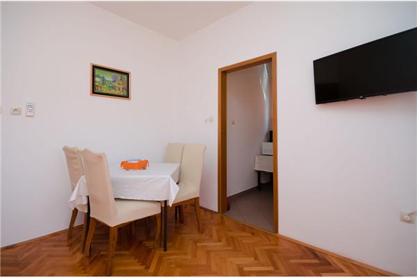 Apartment A2, for 4 persons