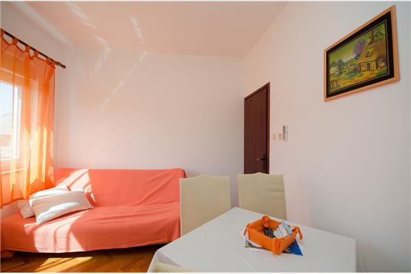 Apartment A2, for 4 persons