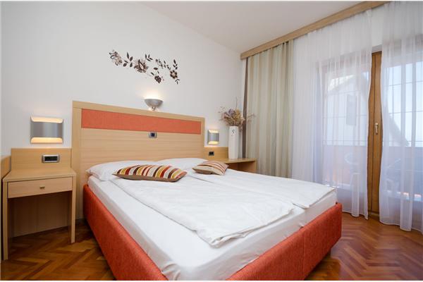 Apartment A2, for 4 persons