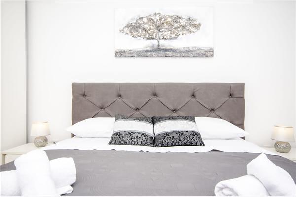 House K1, for 12 persons