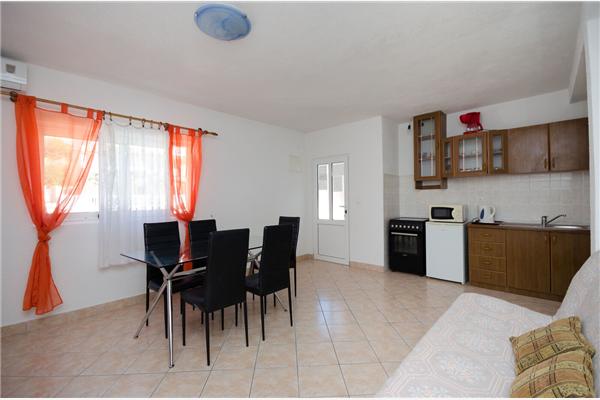 Apartment A3, for 4 persons