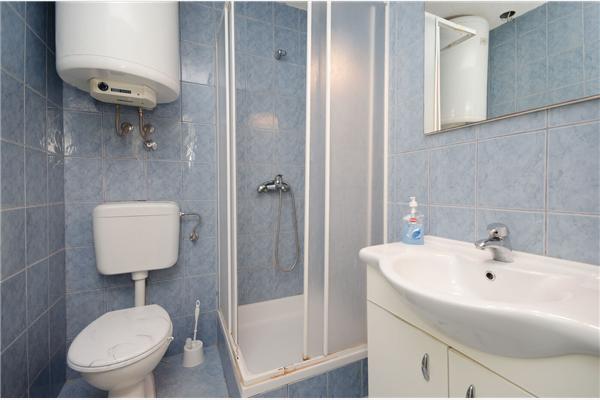 Apartment A4, for 4 persons