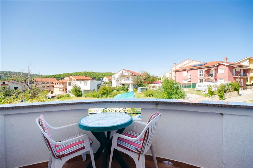 Apartment A4, for 3 persons