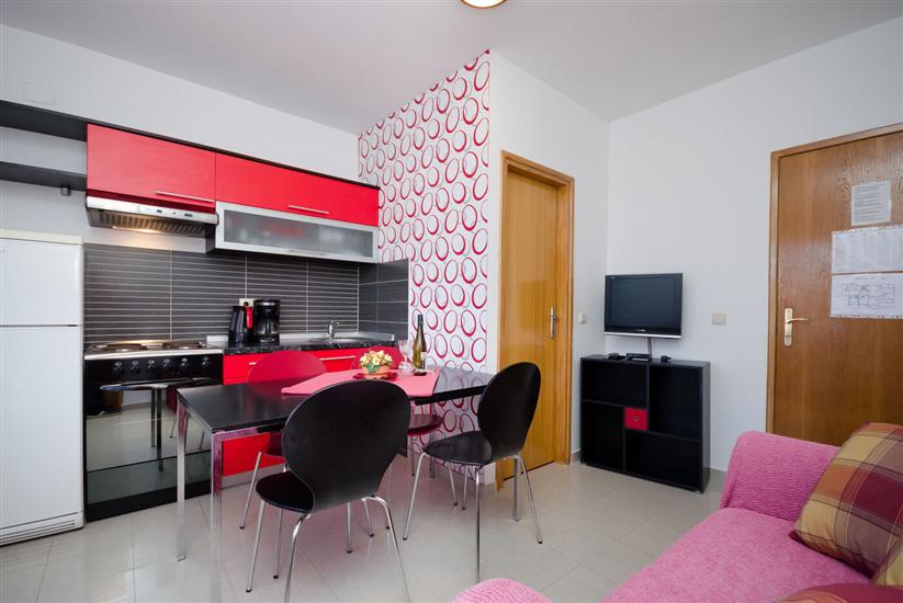 Apartment A4, for 3 persons