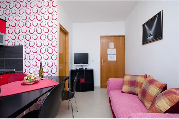 Apartment A4, for 3 persons