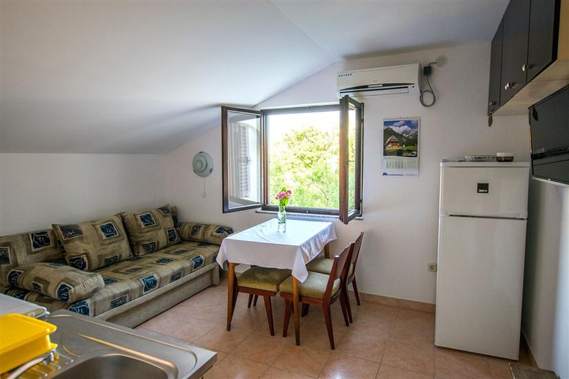 Apartment A2, for 4 persons