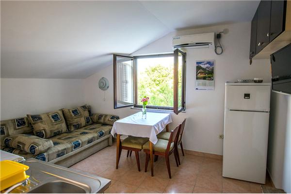 Apartment A2, for 4 persons