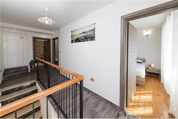 House K1, for 8 persons