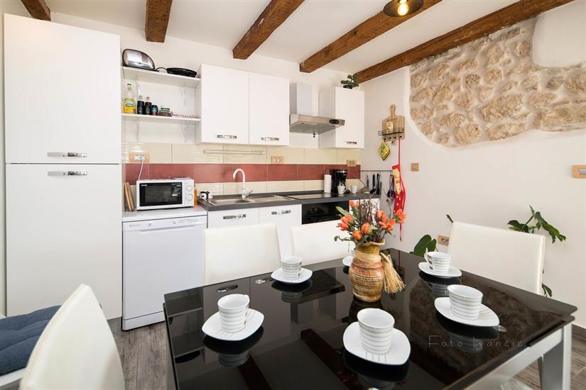 House K1, for 8 persons