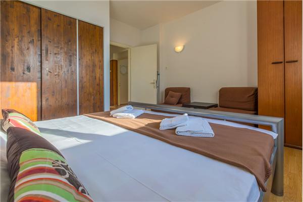 Apartment A1, for 4 persons