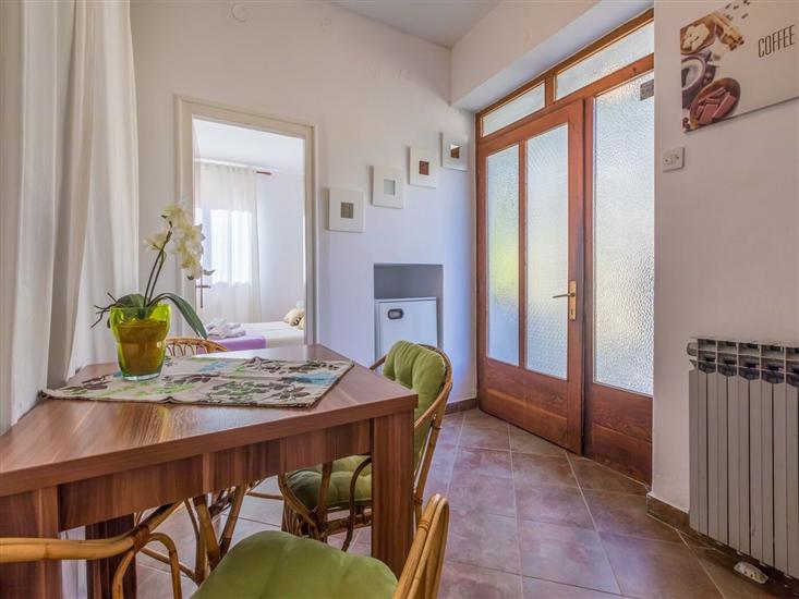 Apartment A2, for 3 persons