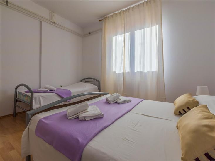 Apartment A2, for 3 persons