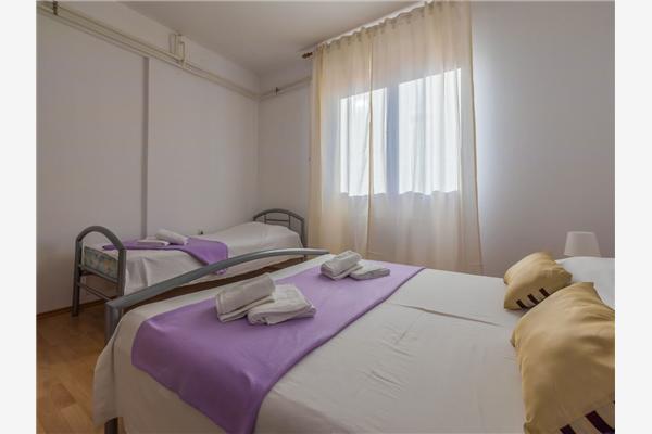 Apartment A2, for 3 persons