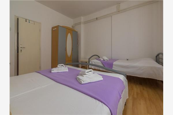 Apartment A2, for 3 persons