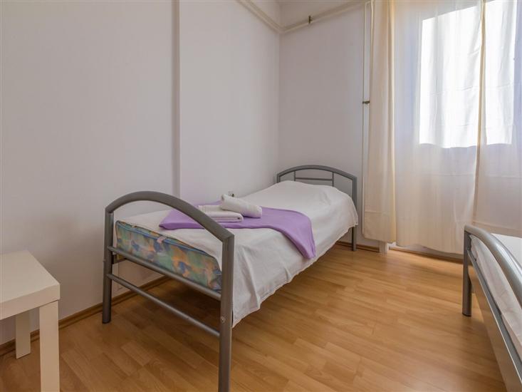 Apartment A2, for 3 persons