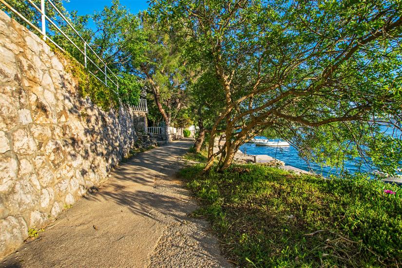 Apartment TINA-on the beachfront