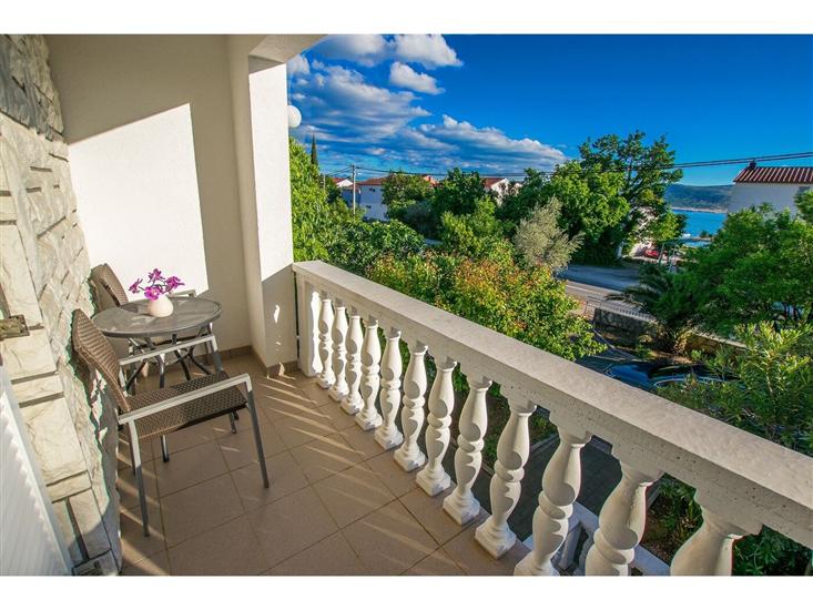 Apartment A2, for 6 persons