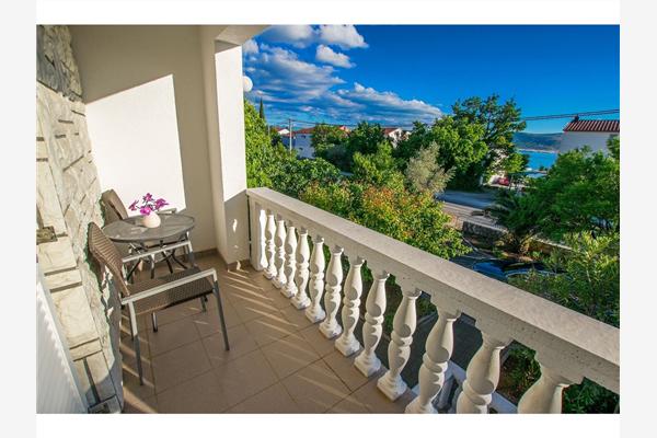 Apartment A2, for 6 persons