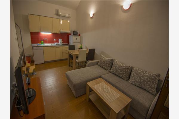 Apartment A2, for 6 persons