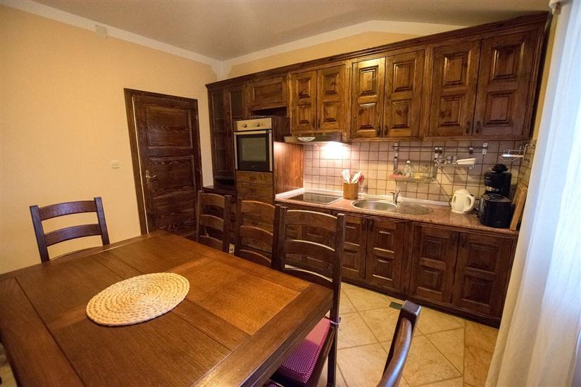 Apartment A4, for 8 persons