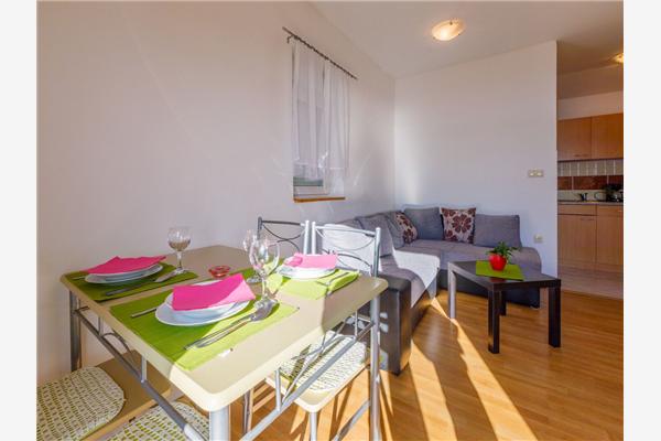 Apartment A1, for 3 persons