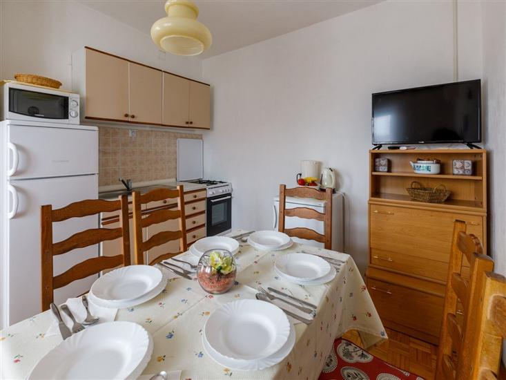 Apartment A1, for 9 persons
