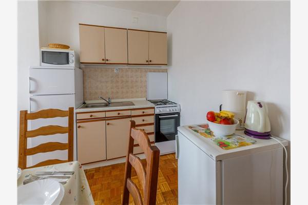 Apartment A1, for 9 persons