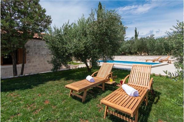 Hiša K1, na 8 osebe