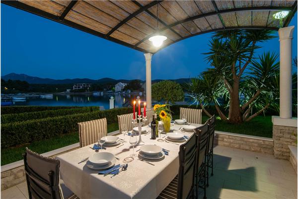 Hiša K1, na 8 osebe